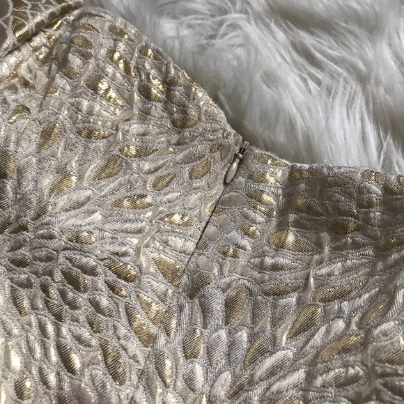 F21 Strapless Bow Cocktail Gold & Cream Dress - Picture 5 of 9